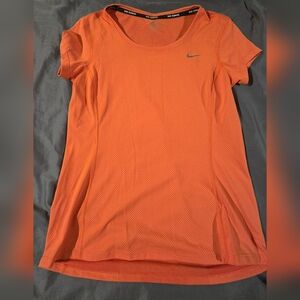 Womens Nike Drifit Tshirt